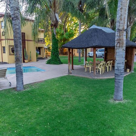 Sunriver Kalahari Lodge Riverside Stay In Upington Exterior foto